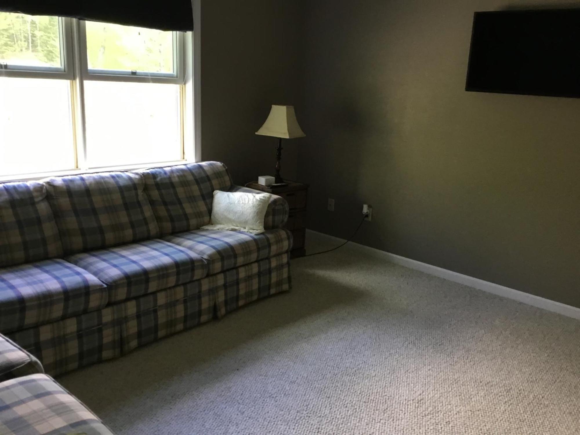 Farm stay Mount Snow, Snowmobilers N Trailers Plenty Of Parking Wilmington
